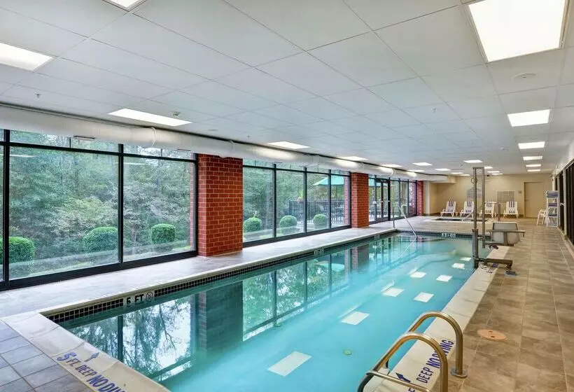 酒店 Hampton Inn Tunkhannock