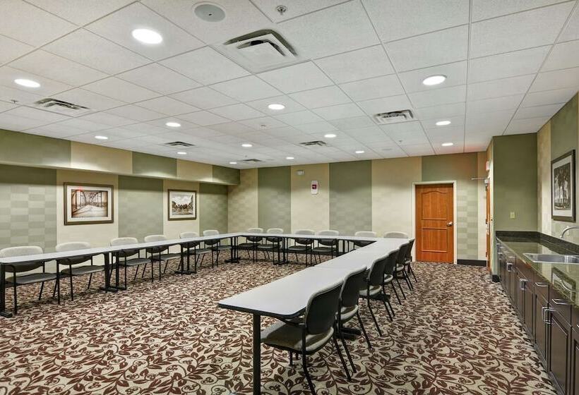 酒店 Hampton Inn Tunkhannock