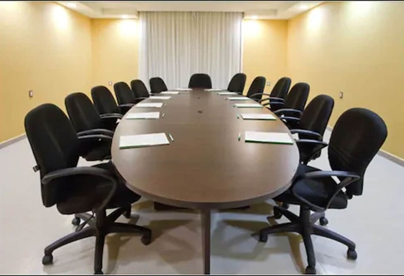 Отель Hípico Inn