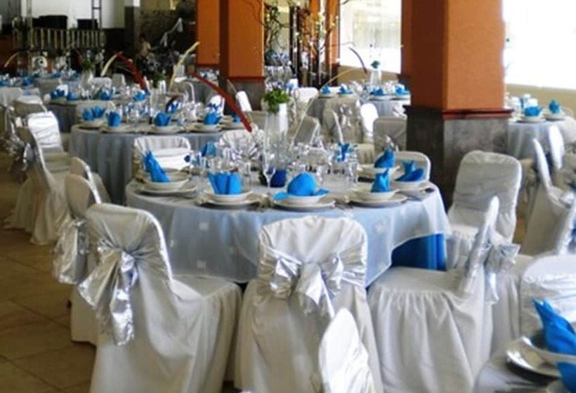 Отель Hípico Inn