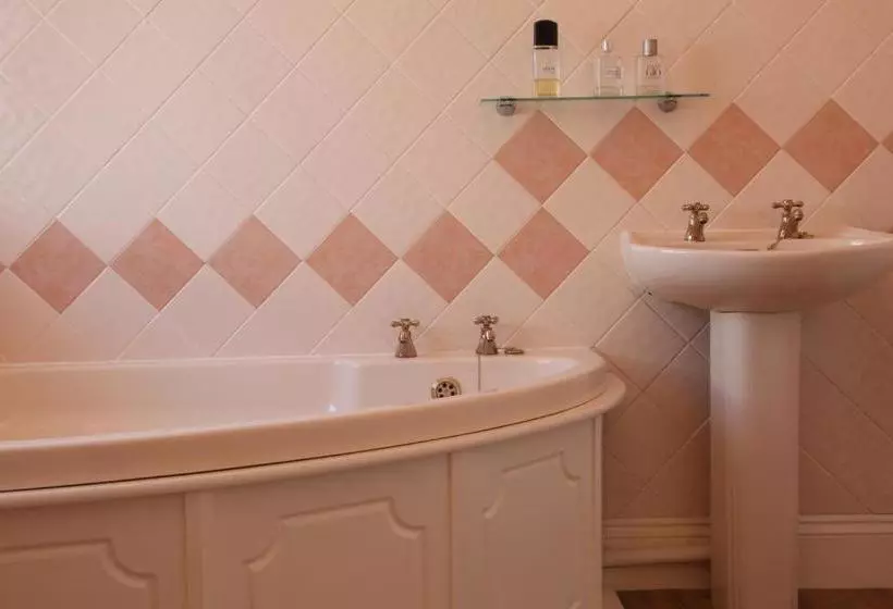 فندق Langdale House