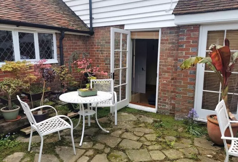 호텔 Little Dane Court