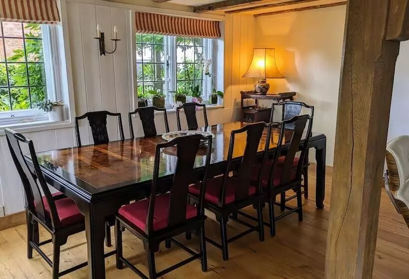 호텔 Little Dane Court