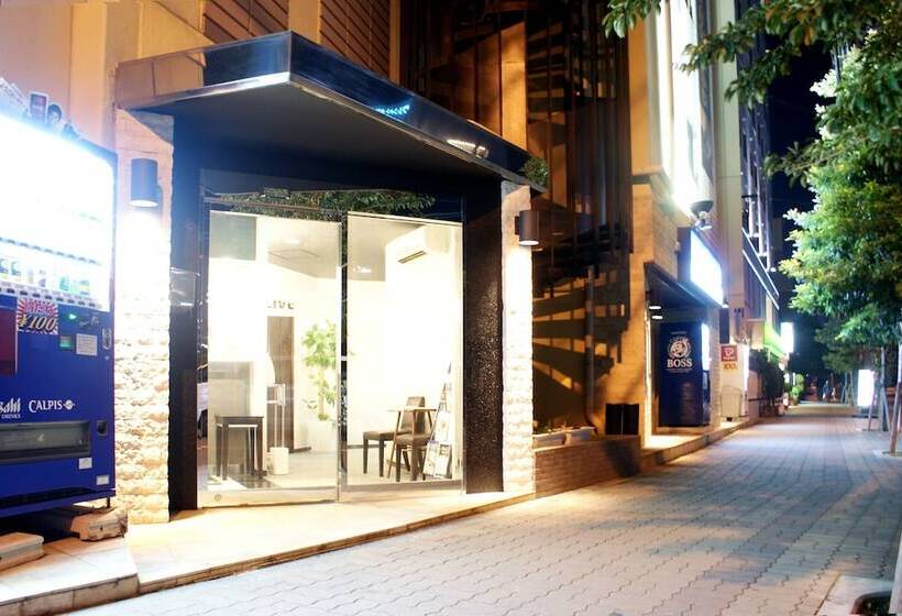 فندق Livemax Budget Shinosaka