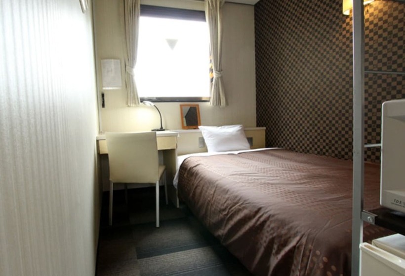 فندق Livemax Budget Shinosaka