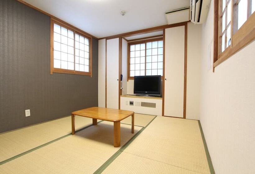 فندق Livemax Budget Shinosaka