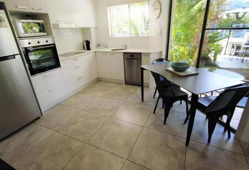 호텔 Noosa River Retreat Holiday Apartments