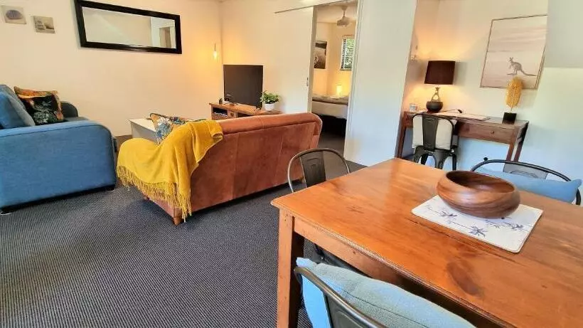 호텔 Noosa River Retreat Holiday Apartments