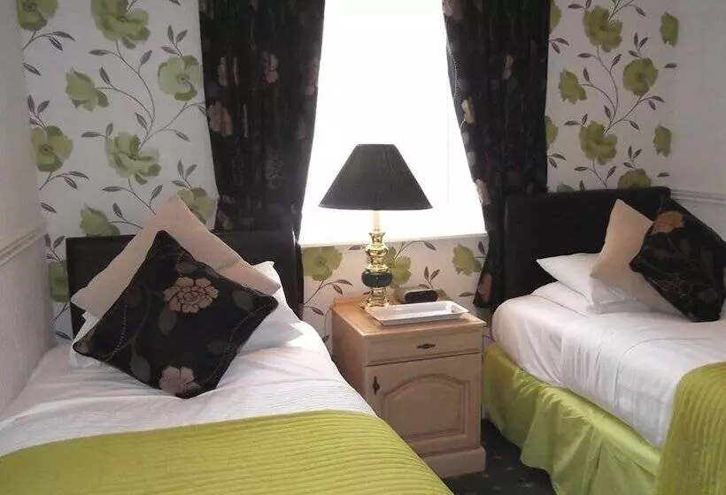 בית מלון כפרי Pelham Lodge