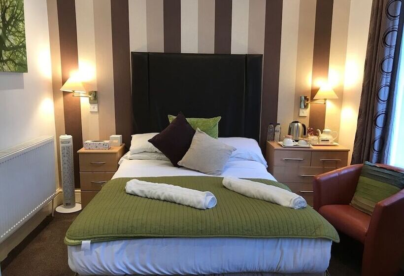 בית מלון כפרי Pelham Lodge