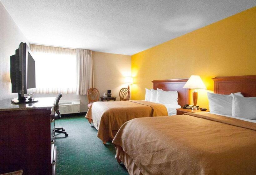 בית מלון כפרי Quality Inn Cairo I57