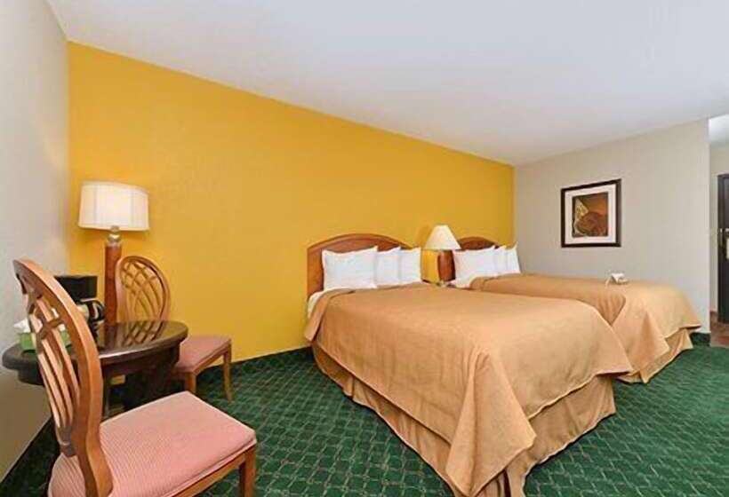 בית מלון כפרי Quality Inn Cairo I57