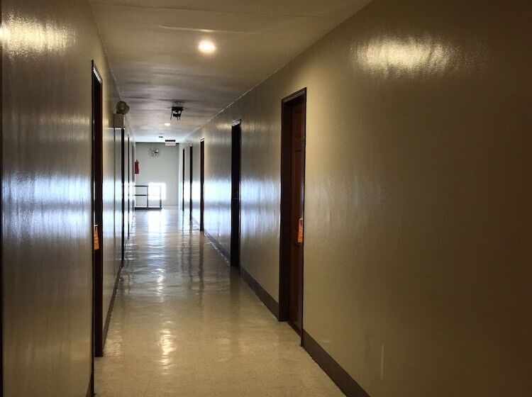 בית מלון כפרי Robbinsdale Residences