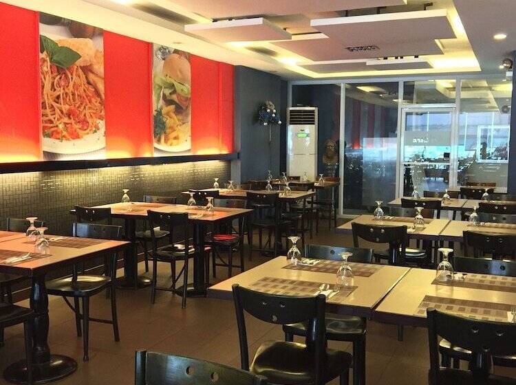 בית מלון כפרי Robbinsdale Residences