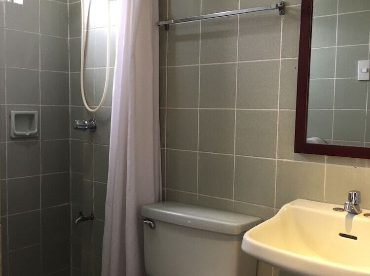 בית מלון כפרי Robbinsdale Residences