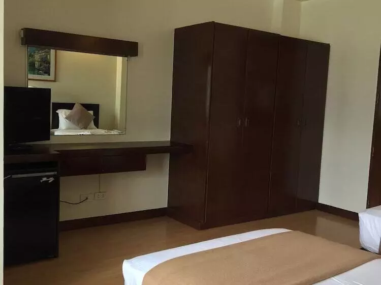 ホテル Robbinsdale Residences