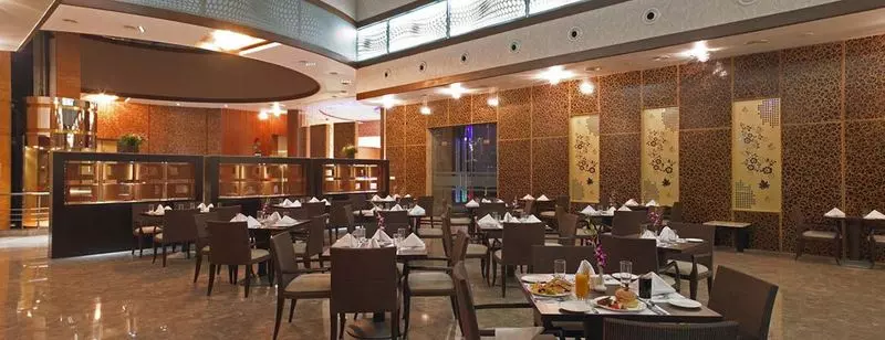 ホテル Royal Orchid Central Kireeti Hampi Hospet