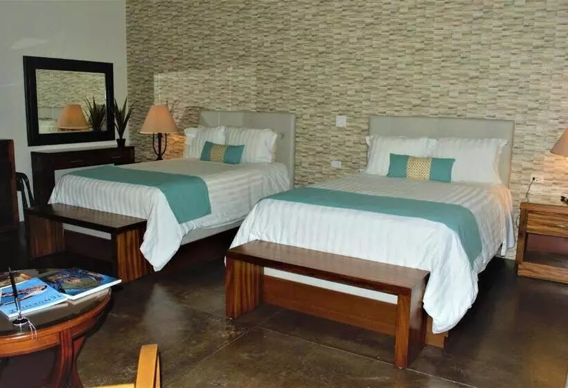 בית מלון כפרי San Angel Suites