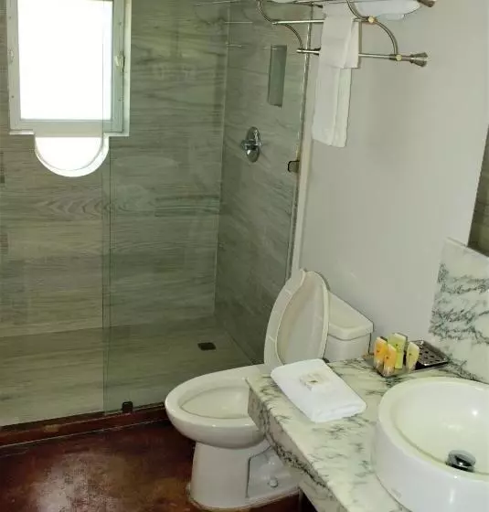 בית מלון כפרי San Angel Suites