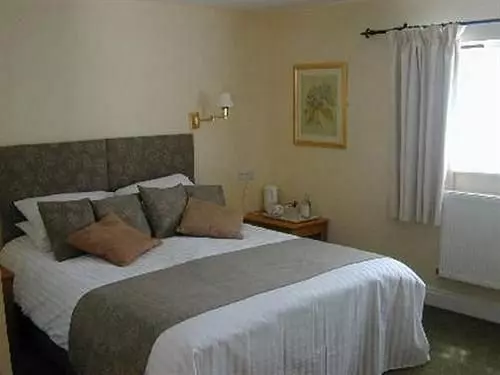 ホテル The Roebuck Inn