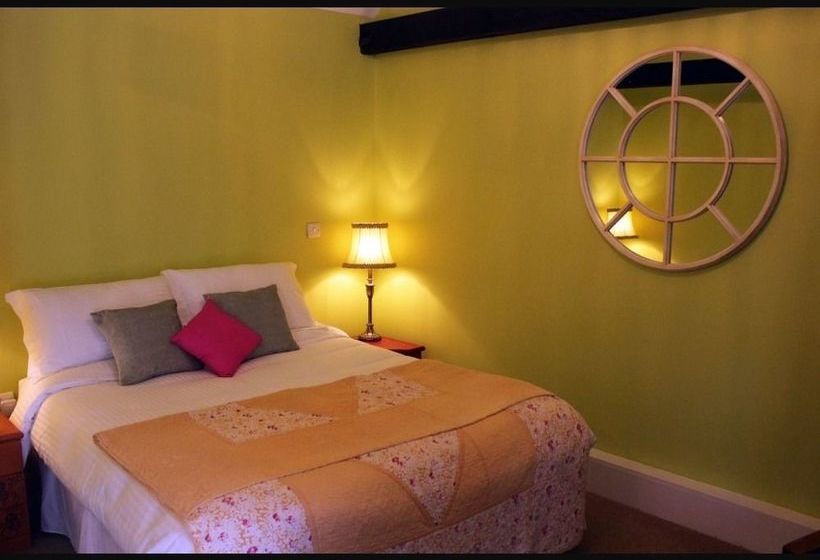 酒店 The Roebuck Inn