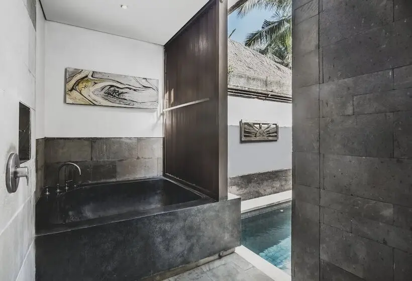 Luwak Ubud Villa & Jungle Suite