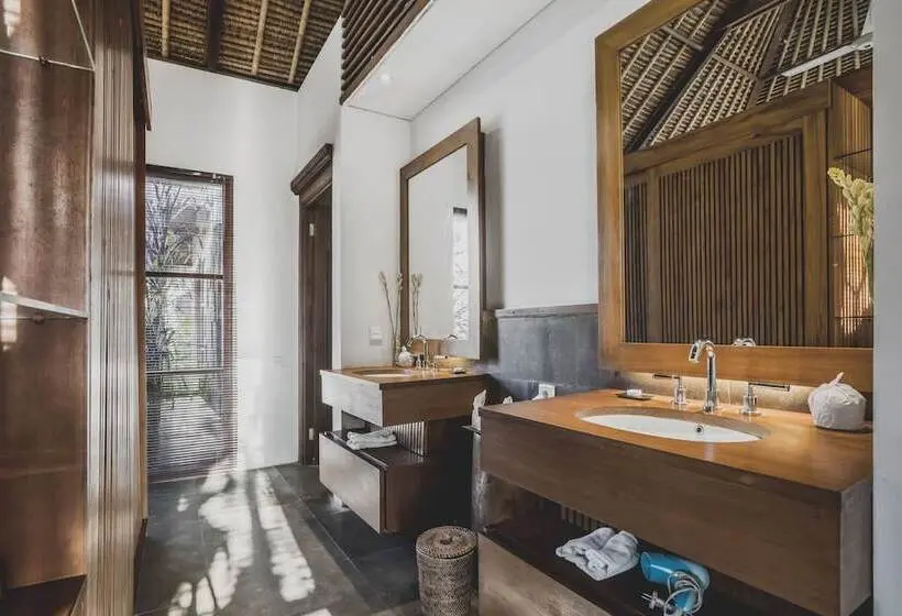 Luwak Ubud Villa & Jungle Suite