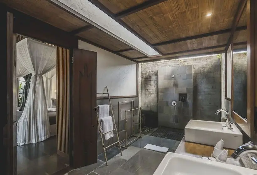 Luwak Ubud Villa & Jungle Suite