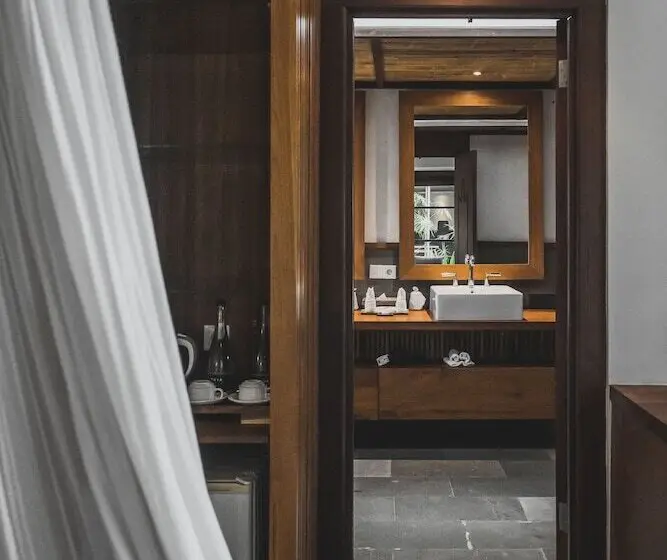 Luwak Ubud Villa & Jungle Suite