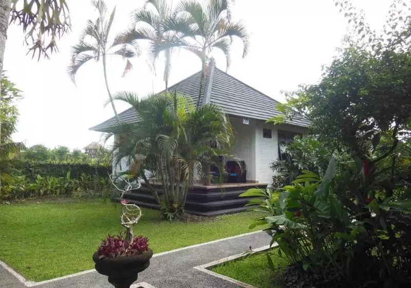 Terang Bulan Cottages