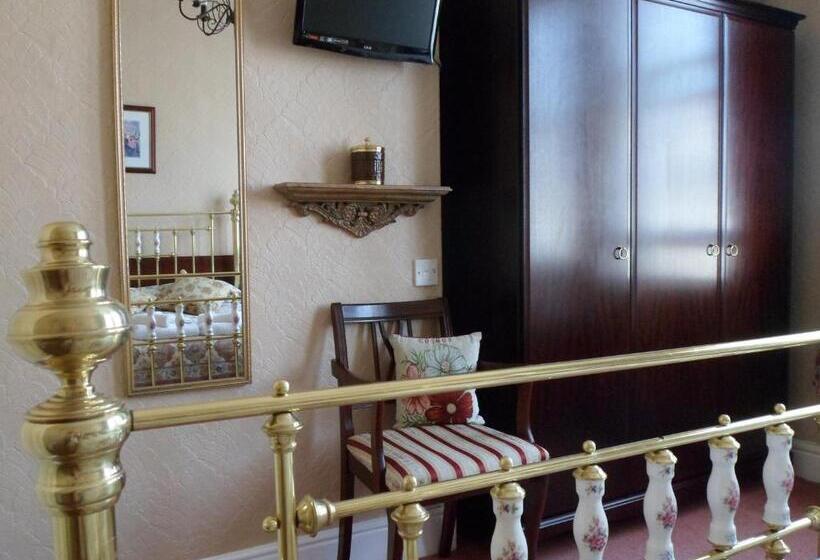 تختخواب و صبحانه The Farthings