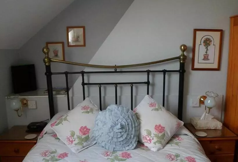 민박 The Farthings