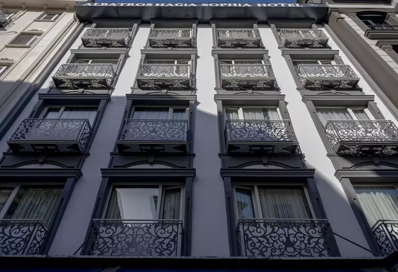 Otel Albatros Hagia Sophia