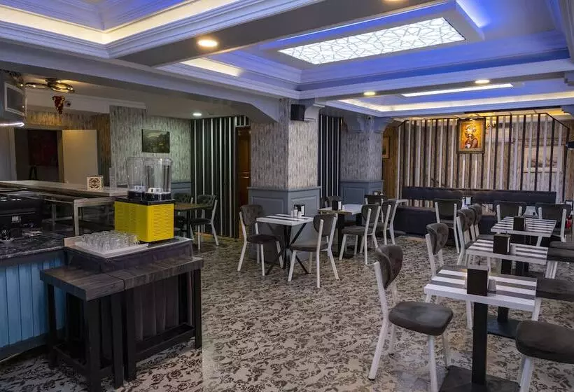 Otel Albatros Hagia Sophia