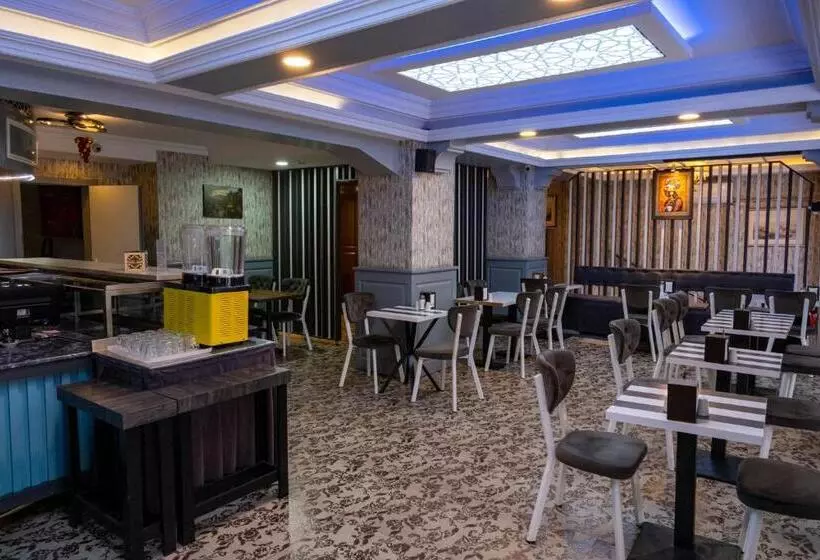 Otel Albatros Hagia Sophia