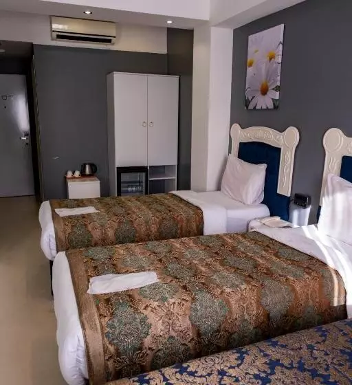 Otel Albatros Hagia Sophia