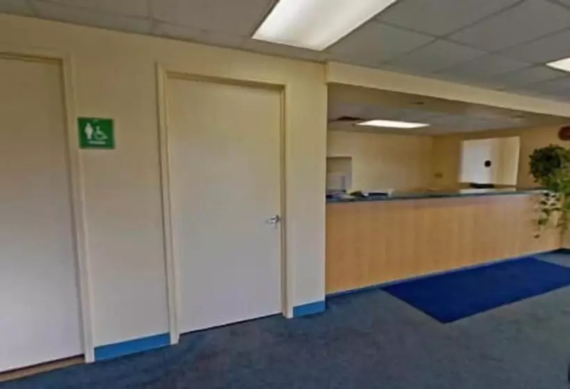 Отель America S Inn   Leeds