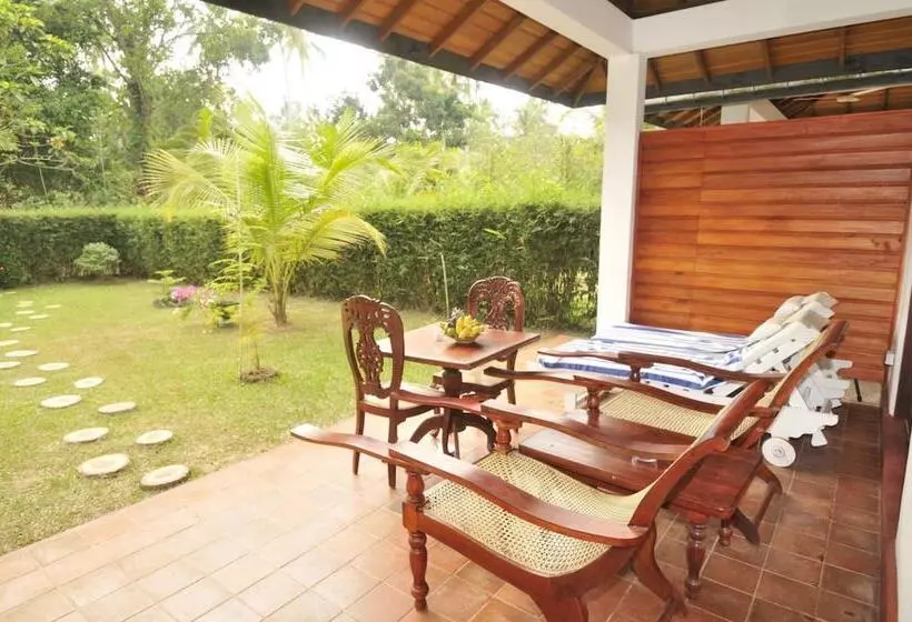 酒店 Dalmanuta Gardens