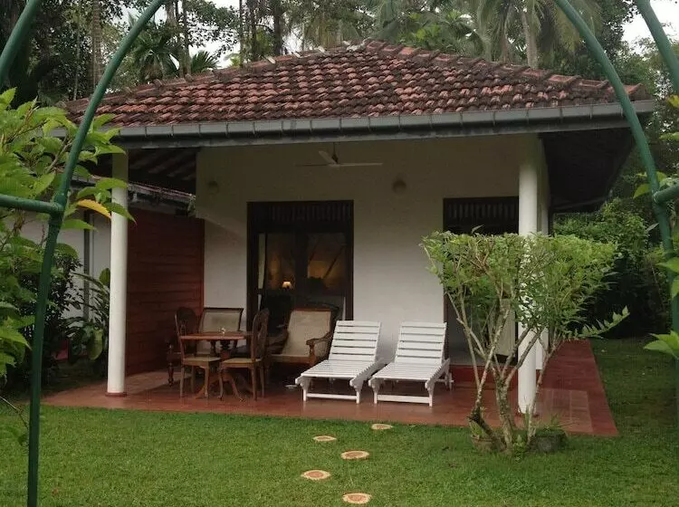 酒店 Dalmanuta Gardens