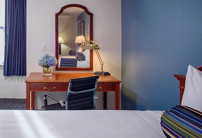 فندق Federal City Inn & Suites