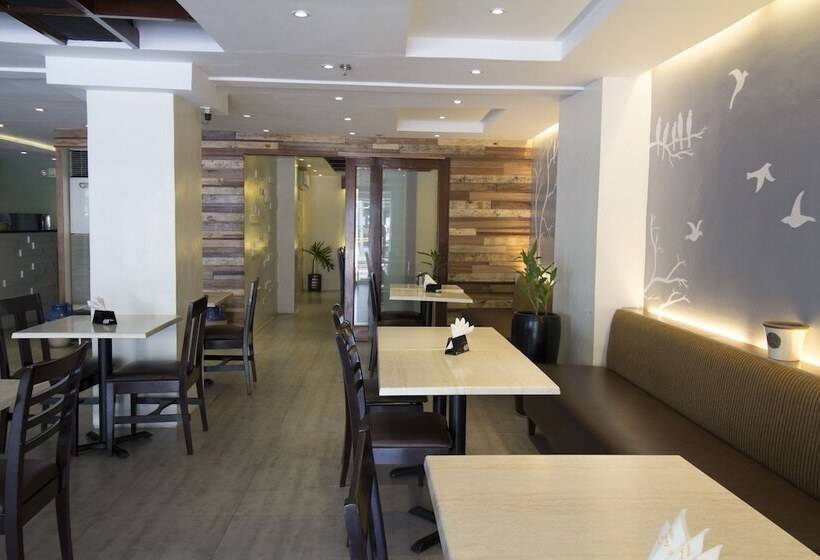 Fersal Hotel Neptune Makati