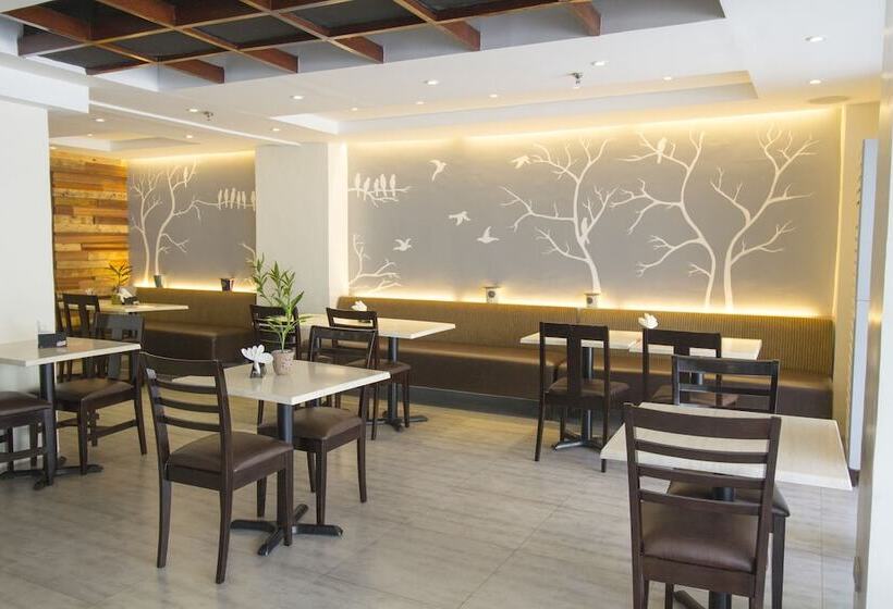 Fersal Hotel Neptune Makati