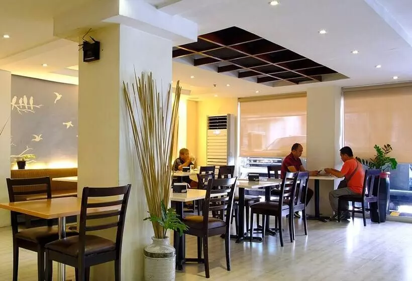 Fersal Hotel Neptune Makati