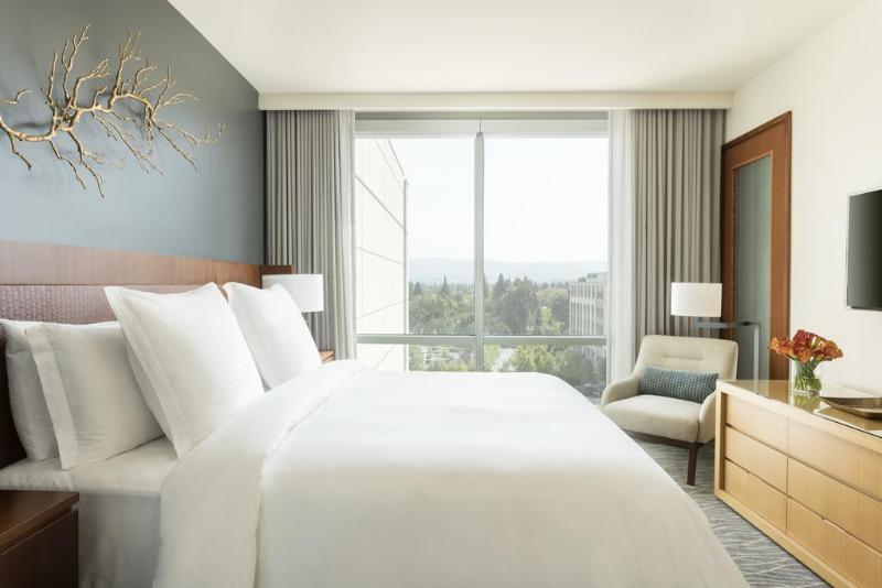 Four Seasons Hotel Silicon Valley At East Palo Alto
