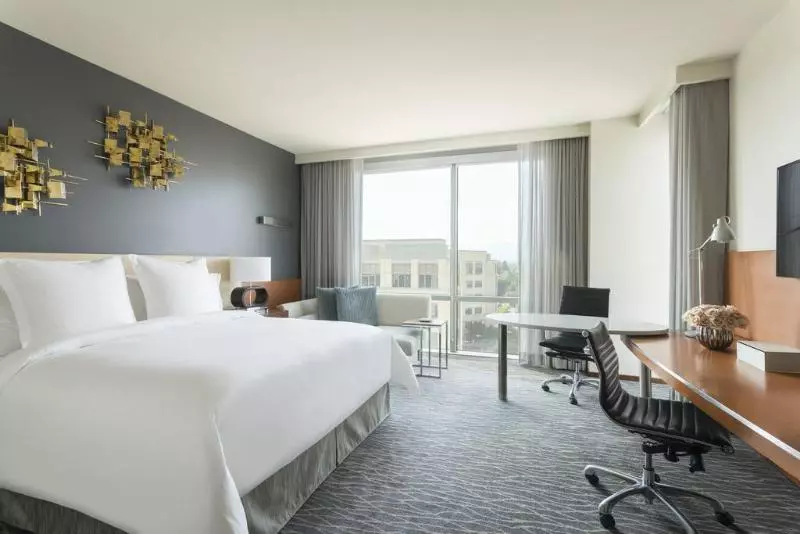 Four Seasons Hotel Silicon Valley At East Palo Alto