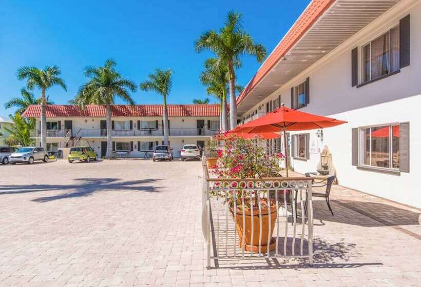 ホテル Hibiscus Suites  Sarasota