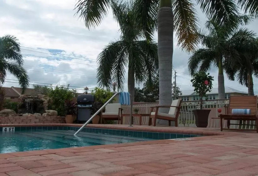 酒店 Hibiscus Suites Sarasota