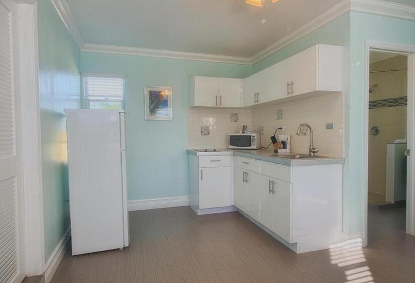 בית מלון כפרי Hollywood Beachside Boutique Suite