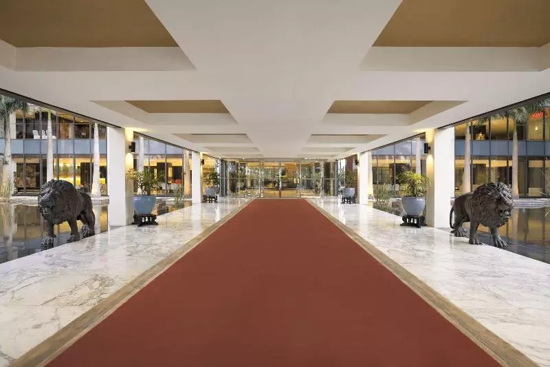 Hotelli Hyatt Regency Dar Es Salaam, The Kilimanjaro