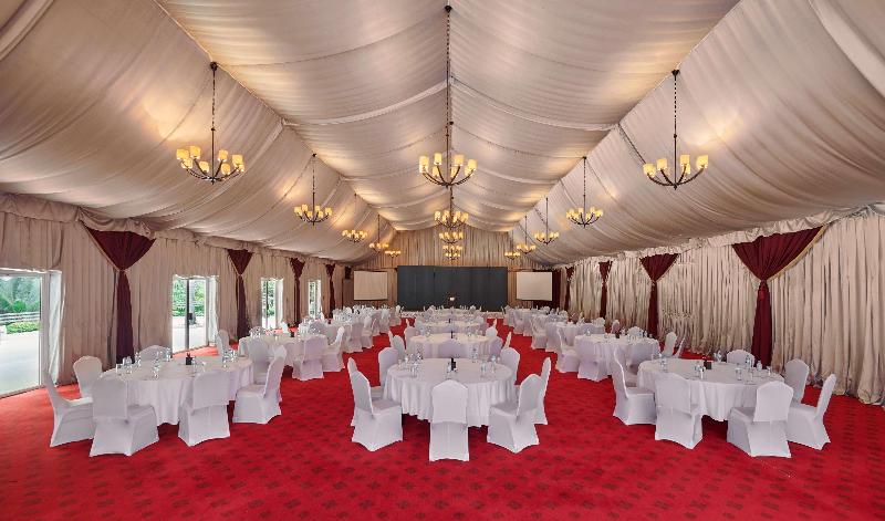 Hotelli Hyatt Regency Dar Es Salaam, The Kilimanjaro